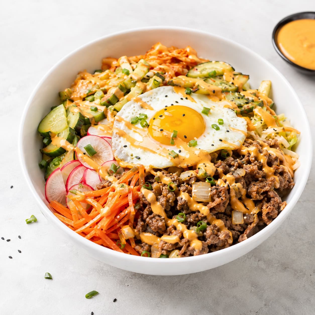 Bowl RiKo BŌP con huevo y res